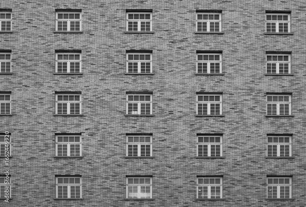 Fototapeta premium Symmetry in Windows Defined on a Building