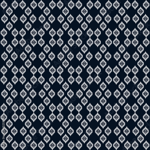 Minimalist Geometric Diamond Seamless Pattern in Gray and Black