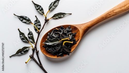 Long-leaf black tea display...