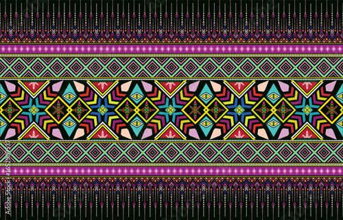 Tribal vector ornament. Seamless African pattern. Ethnic carpet with chevrons. Aztec style. Geometric mosaic on the tile, majolica. Ancient interior. Modern rug. Geo print on textile. Kente Cloth.
