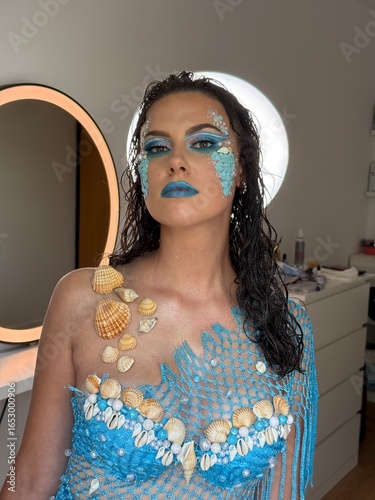 model,makeup,mermaid,shells,beauty