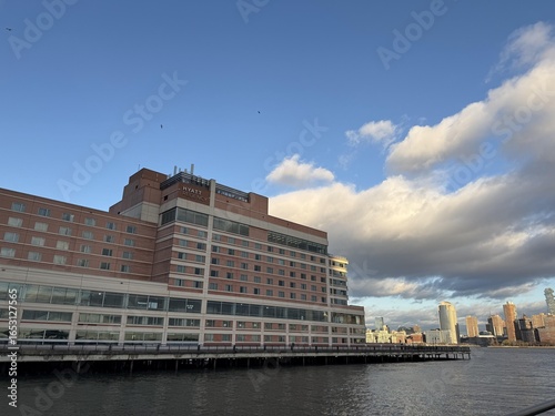 New York City, Skyline, Skyscrapers, Buildings, Empire State, Chrysler, One World Trade Center, Bridge, Brooklyn, Manhattan, Bronx, Harlem, FDR Drive, Grand Central Station, Christmas Lights Dyker 