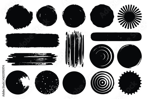 Organic shape round form set. Liquid organic blob curve background abstract shape frame. Doodle abstract liquid blob, wavy different form. Soft round oval pattern background. Vector illustration