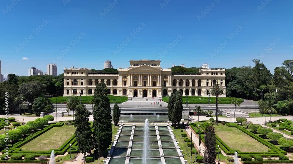 Imagem aérea de drone do Museu do Ipiranga em São Paulo