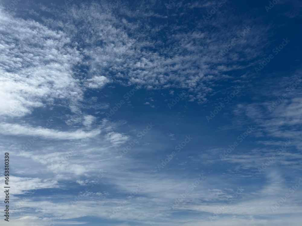 Obraz premium Cloudy sky blue heaven cloudscape background.