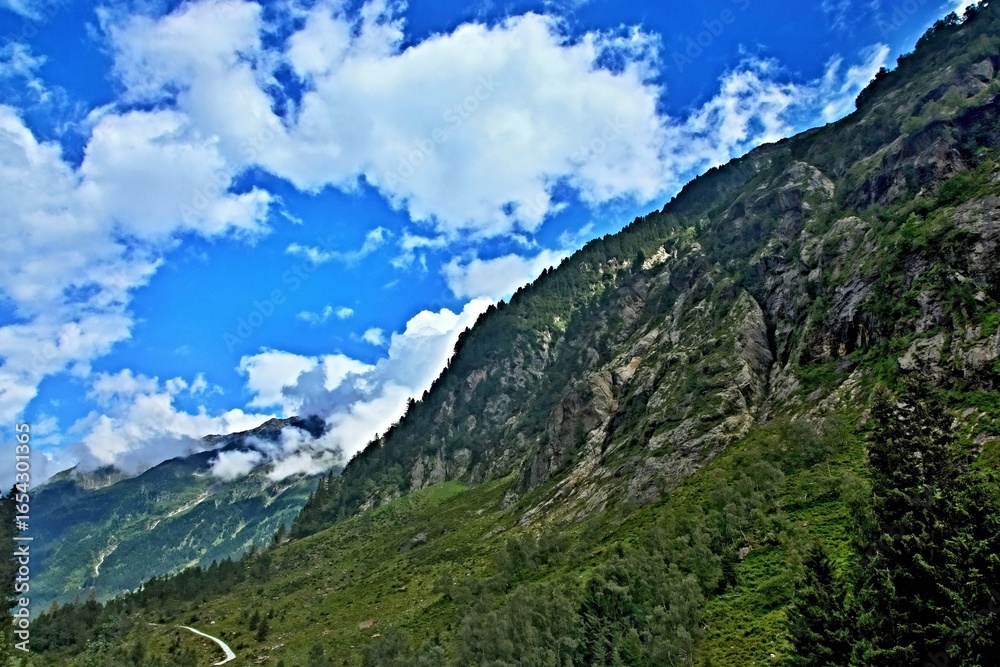 Fototapeta premium Austrian Alps - view of the countryside nearby Grawa-waterfall in Stubai Alps