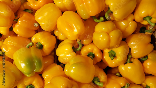 Fotografija Yellow sweet peppers