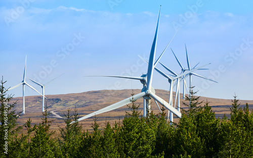 wind farm in the Scotish hi...