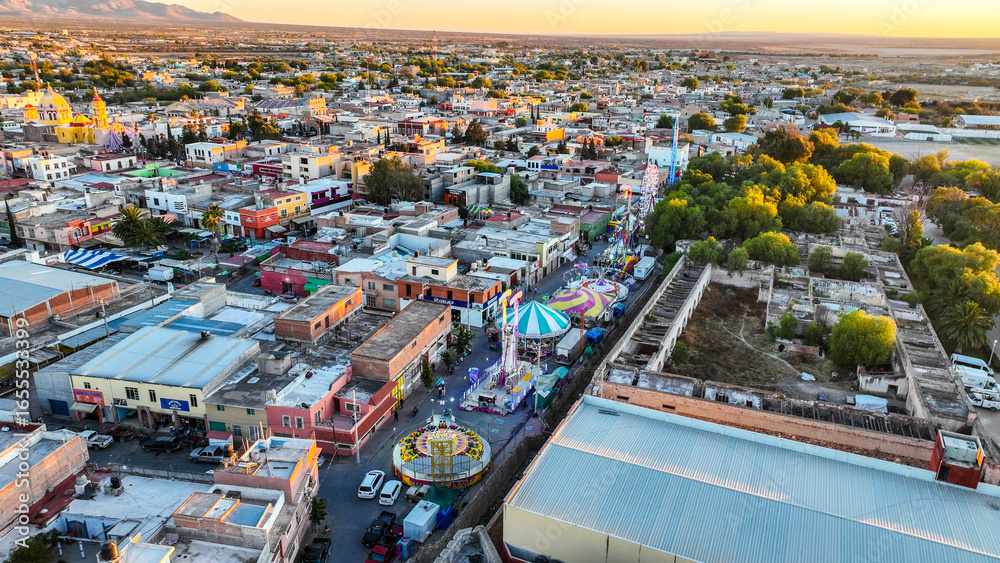 Obraz premium feria de un pubelo mexicano plano aereo