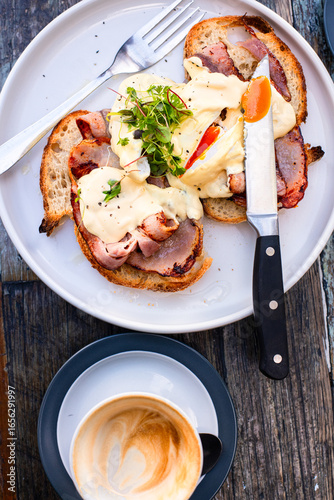 eggs benedict with coffee