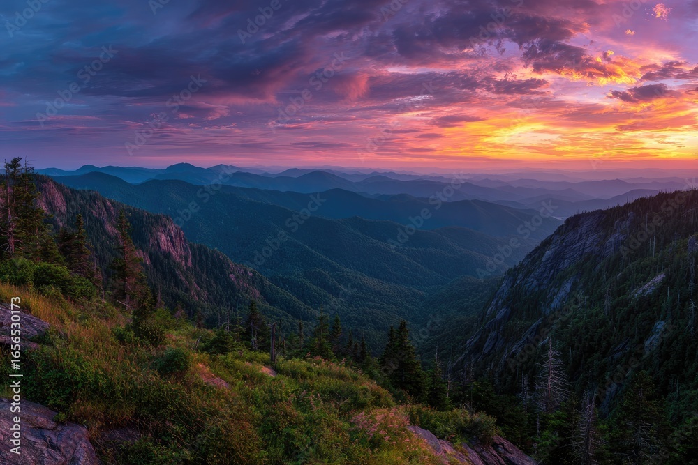 Fototapeta premium Panoramic mountain vista at sunset