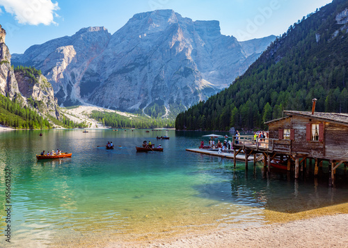 Fotografie View of Lago di Braies