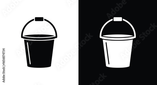 Trash Bin Icon - Symbolizing Waste Management and Cleanliness