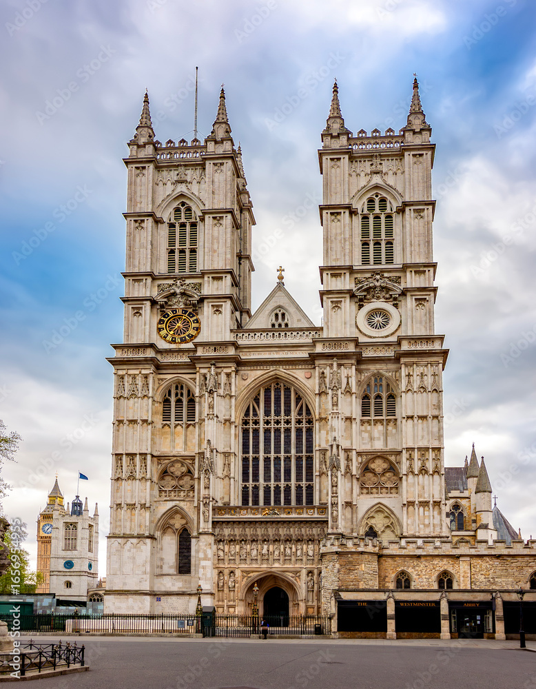 Fototapeta premium Westminster Abbey in London, United Kingdom