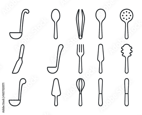 Kitchen Utensil Icons. Outline icon set of kitchen serving utensils: ladle, serving spoon, tongs, slotted