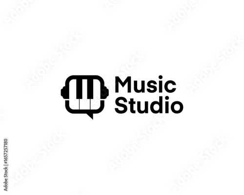 Music piano studio logo
