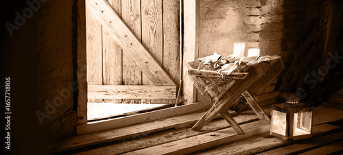 Photos Manger in the barn. Christmas background