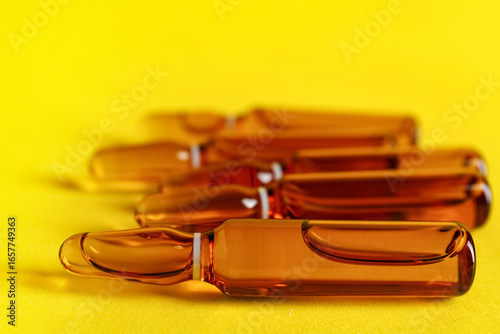 Amber glass ampoules with l...