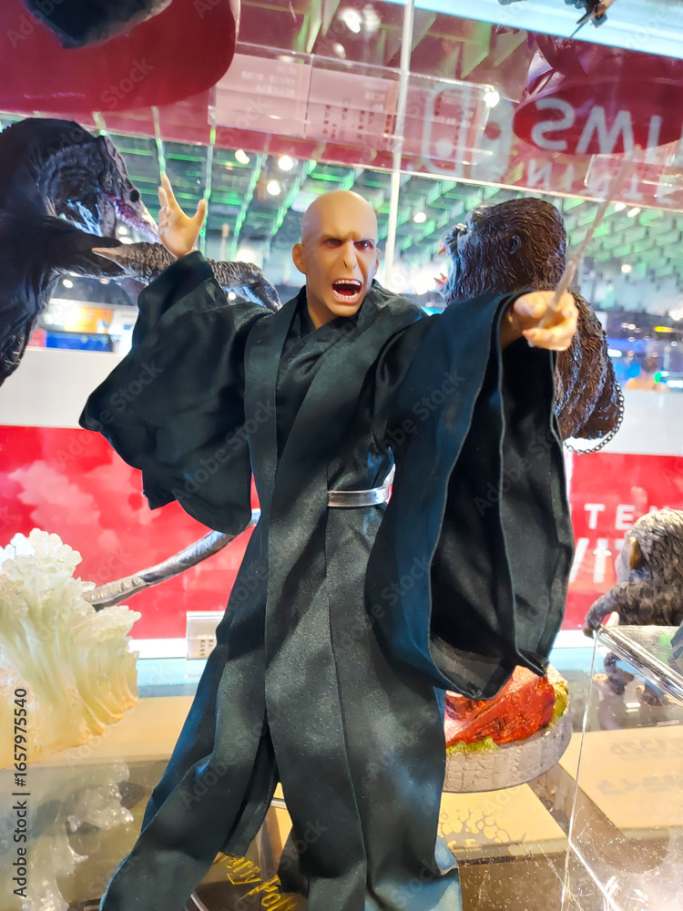 Fototapeta premium Taiwan, Taipei City – July 18, 2022: Lord Voldemort figure model displayed and sold inside Syntrend Creative Park. He is the main villain in the Harry Potter movie series.