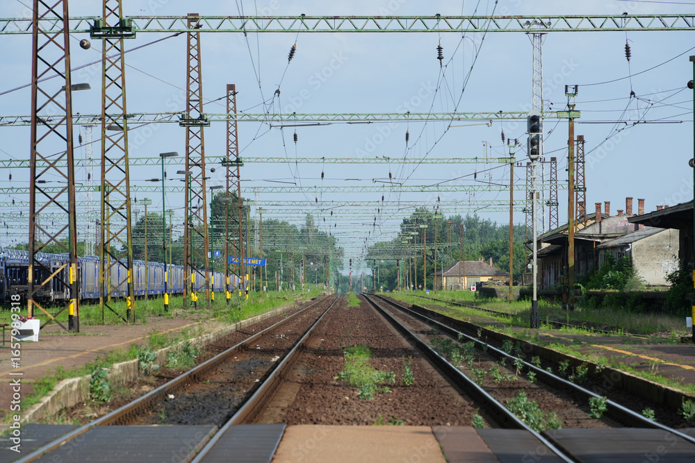 Fototapeta premium ハンガリー_ケチケメート駅