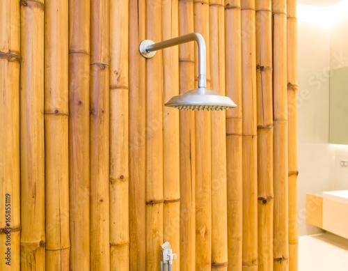 Modern bamboo shower wall (1)