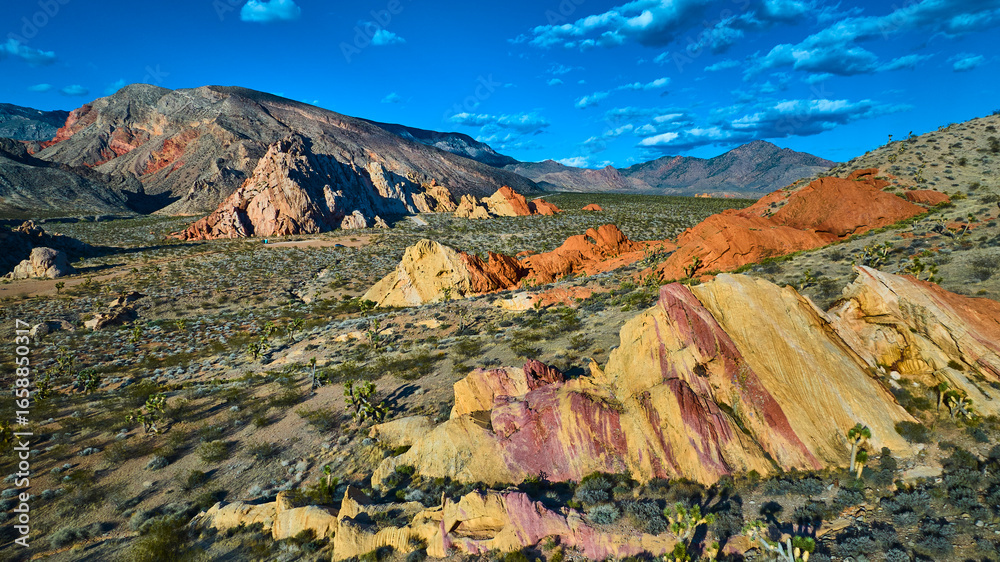 Obraz premium Aerial Vibrant Rock Formations and Desert Landscape Whitney Pocket Nevada