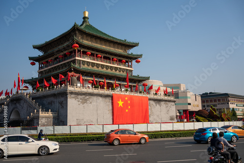 Tableau sur toile Scenery of the Ming Dynasty Bell Tower in Xi'an, China
