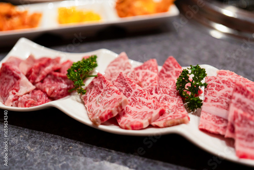 但馬牛の美しい霜降り肉