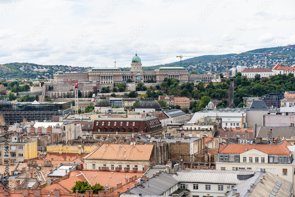 Fototapeta premium Vista di Budapest dalla cupola di Santo Stefano
