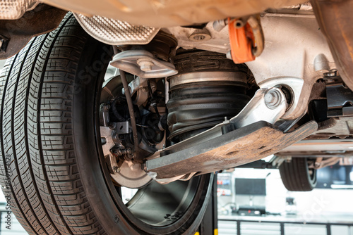 Tableau sur toile Car rear axel assembly with control arm, air suspension shock absorber with rubber boot