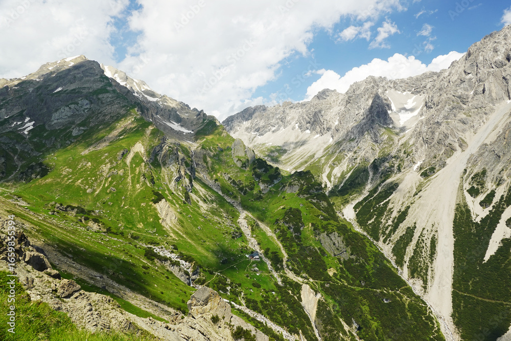 Fototapeta premium Muttekopfhütte cabin in the Austrian Alps, near Imst 