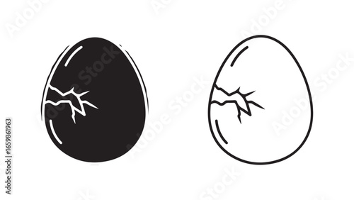 Cracked egg outline with transparent background