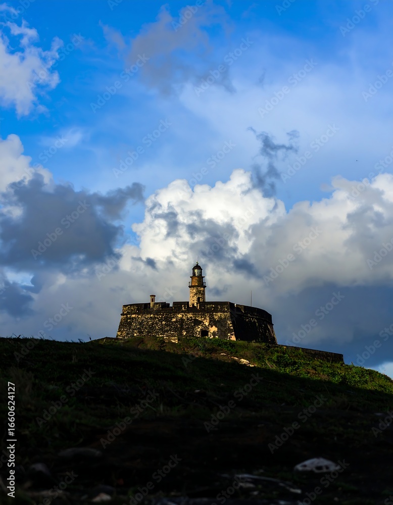 Obraz premium Fortress at sunset
