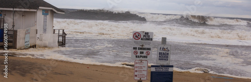 Wallpaper Mural Atlantic Ocean in New Jersey during Hurricane Erin, August 2025 Torontodigital.ca