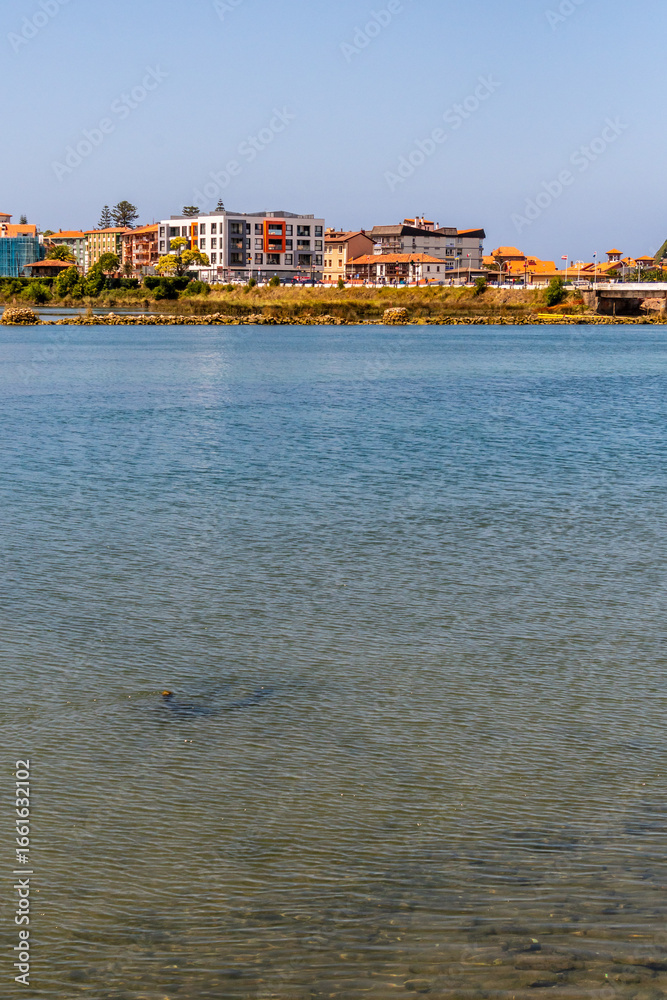 Fototapeta premium Paisaje en Ribadesella, Asturias, España.