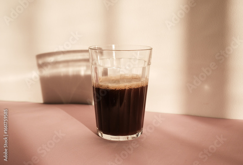 Tableau sur toile Glass of coffee. Brazilian aesthetic copo americano.