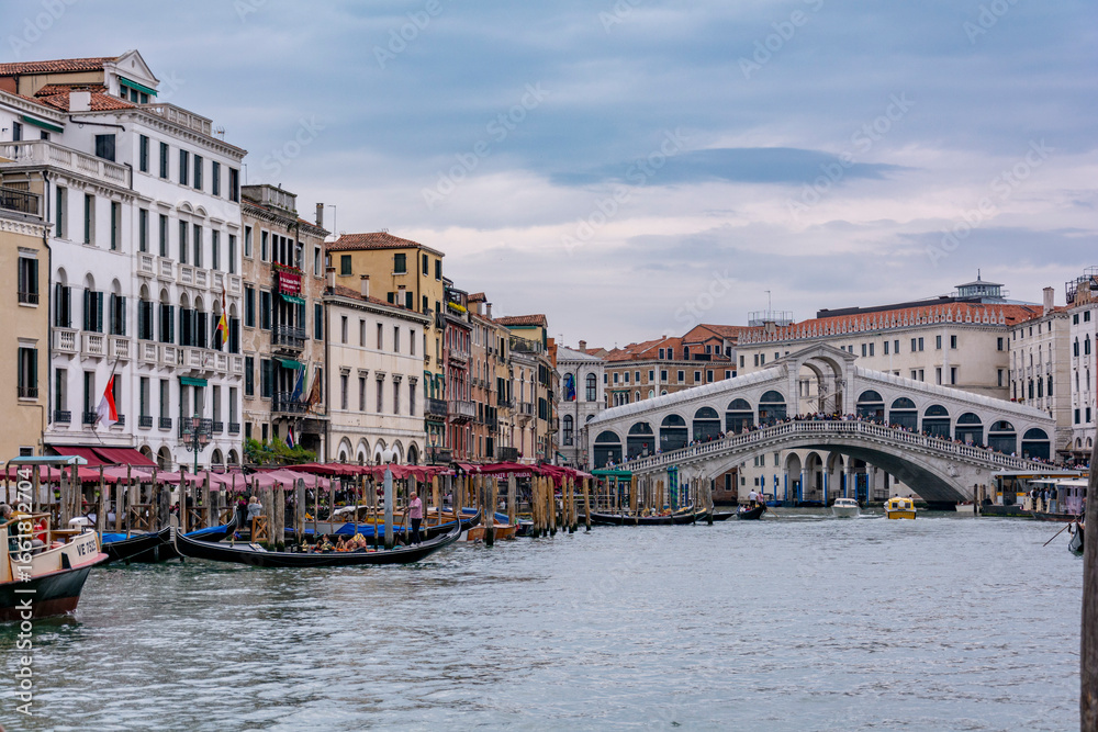 Obraz premium gondola in grand canal venice italy