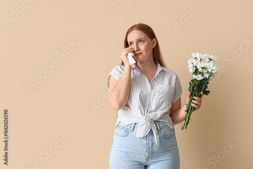 Allergic young woman with t...