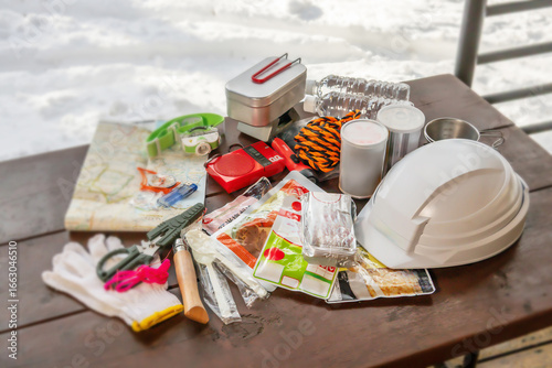 防災避難キット　Disaster emergency kit