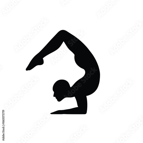 Fotografia Forearm Scorpion Pose (Vrschikasana) Yoga Silhouette Vector – Advanced Inversion