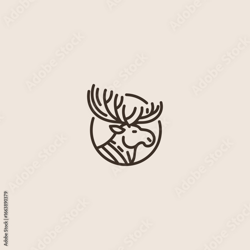Simple minimalist moose head logo line illustration.