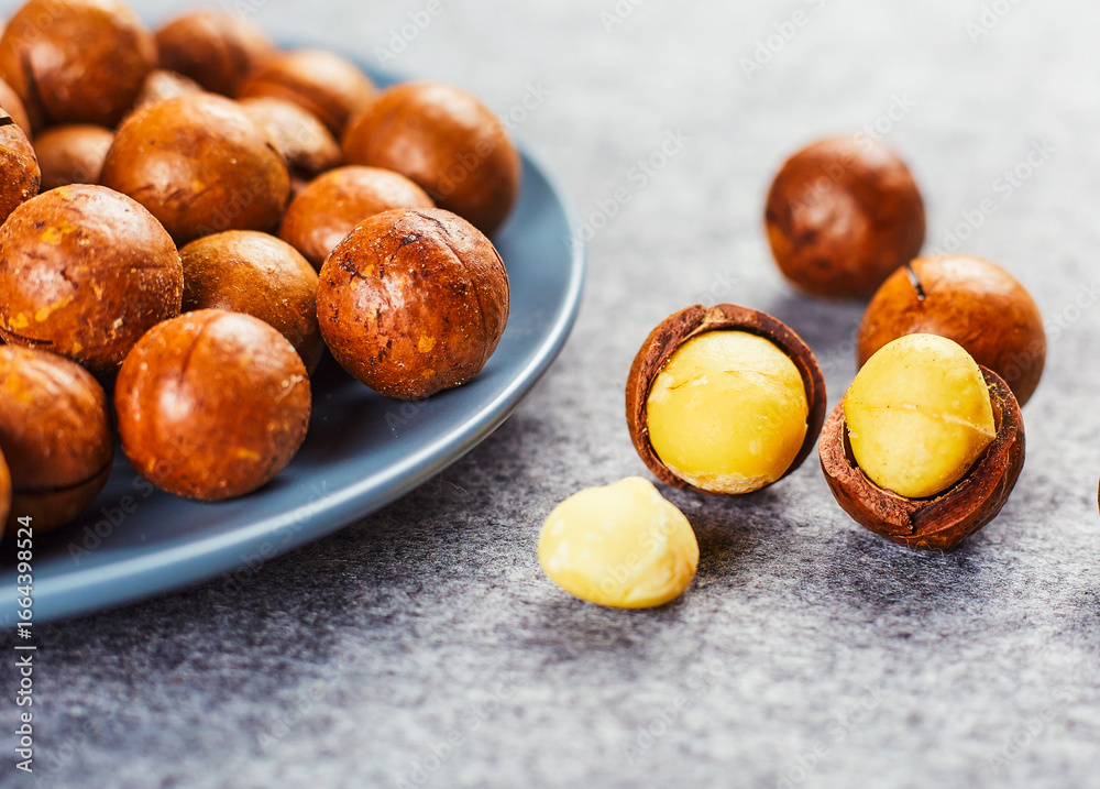 Obraz premium Macadamia nuts