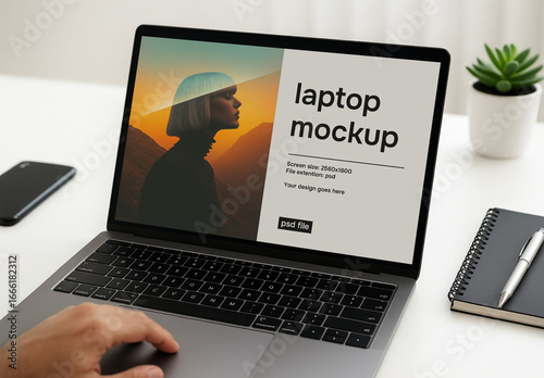 Laptop screen psd mockup