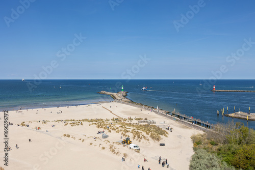 Blick über Warnemünde