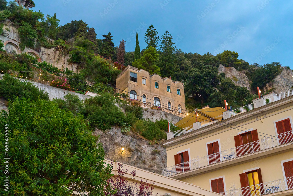 Fototapeta premium Italian Architecture, Cliffside Buildings, Coastal Scenery