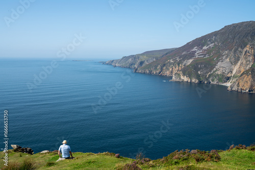 Slieve League cliffs hiking trail with Atlantic views