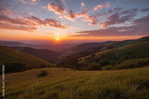 Stunning sunset panorama ov...