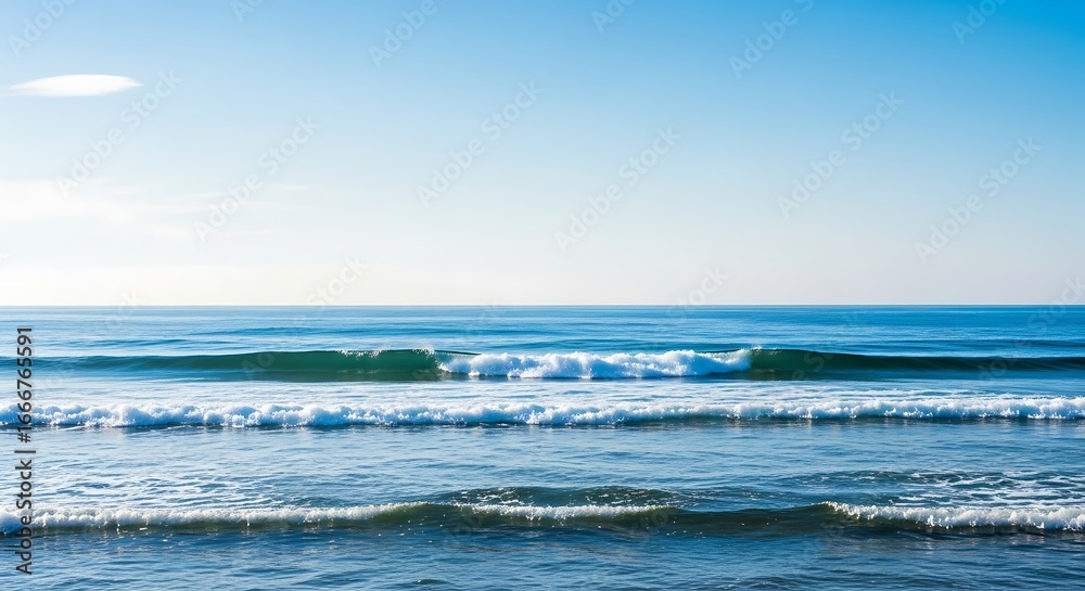 Fototapeta premium Ocean waves meet clear sky