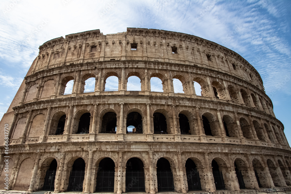 Obraz premium The Roman Colosseum, New Wonder of the World.