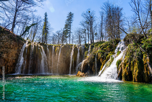 Cuadro en lienzo Part of the Waterfalls of Plitvice Lakes National Park